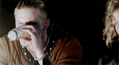 aludwigsource-blog: Alexander Ludwig in Vikings // S03E01