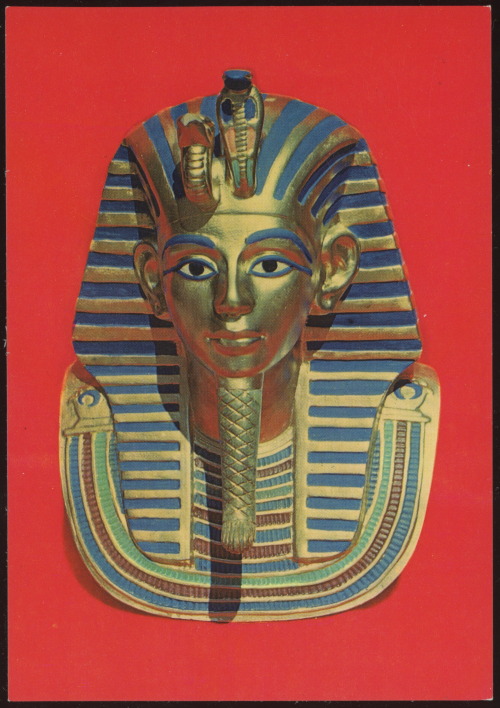 jellobiafrasays: golden mask of tut-ankh-amoun, found on the king’s mummyfied head (postcard, n.d.)