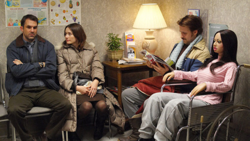 Lars and the real girl (2007) dir.  Craig Gillespie «The search for true love begins outs