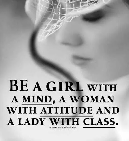 anastasiautopia:  spankmemilf:  I try.  This!!!💋✨