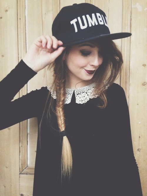 Zoe Sugg - Page 2 Tumblr_nt1biqj0H21uz5a4wo1_500