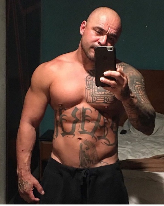betocheto18: mcscruffy2002:  My Love! Sexy Papi Mando! He is the most gorgeous man I’ve ever seen, thick in all the right places, older, Mexican and just straight up FINE   Originally betocheto17 ❌Now, follow betocheto18 for more 🔥 content! 