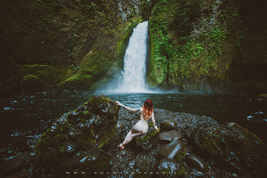 corwinprescott:  “Into the Wild”Portland, Or 2016Corwin Prescott - Fabiana -