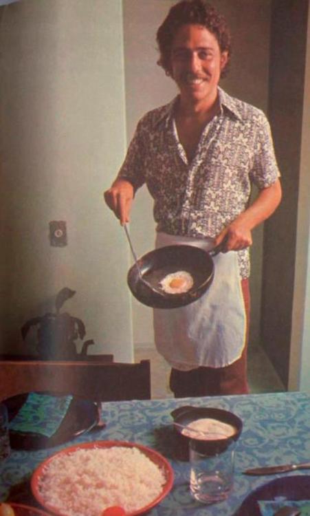 tomorrowcomesomedayblog: Chico Buarque’s diet, based on fried eggs and white rice