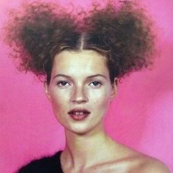 palmvaults:  Kate Moss