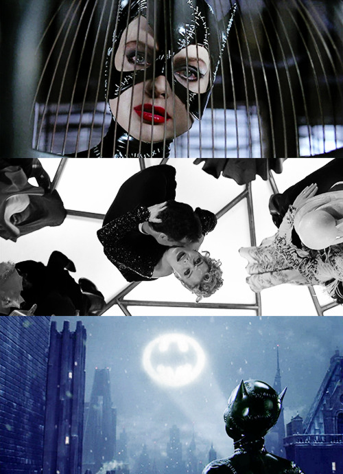  A kiss under the mistletoe. You know, mistletoe can be deadly if you eat it. But a kiss can be even deadlier… if you mean it.  Holiday Favorites - Batman Returns (1992)   