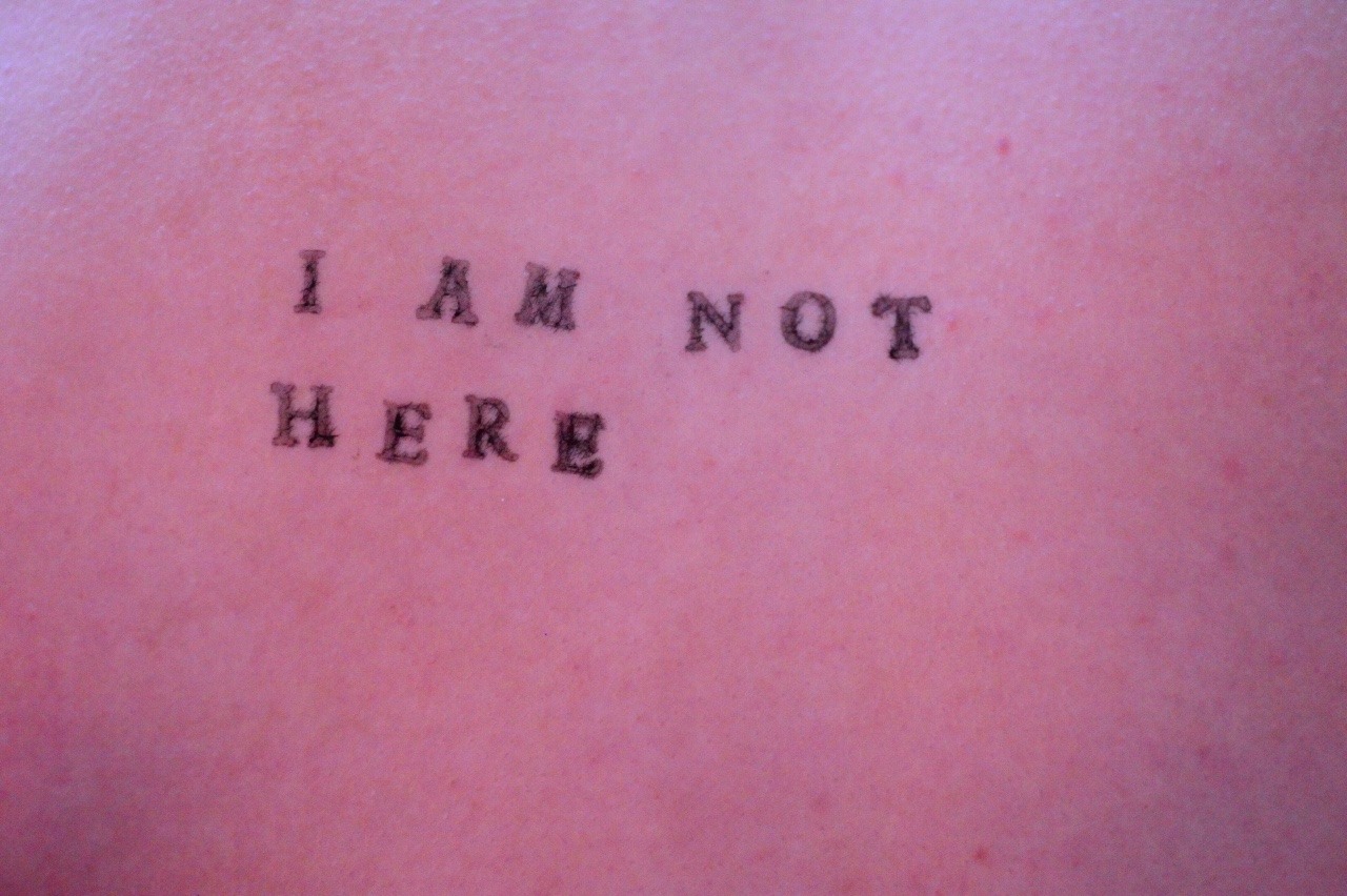 criwes:  I Am Not Here (2016) by Gianni Passeretti
