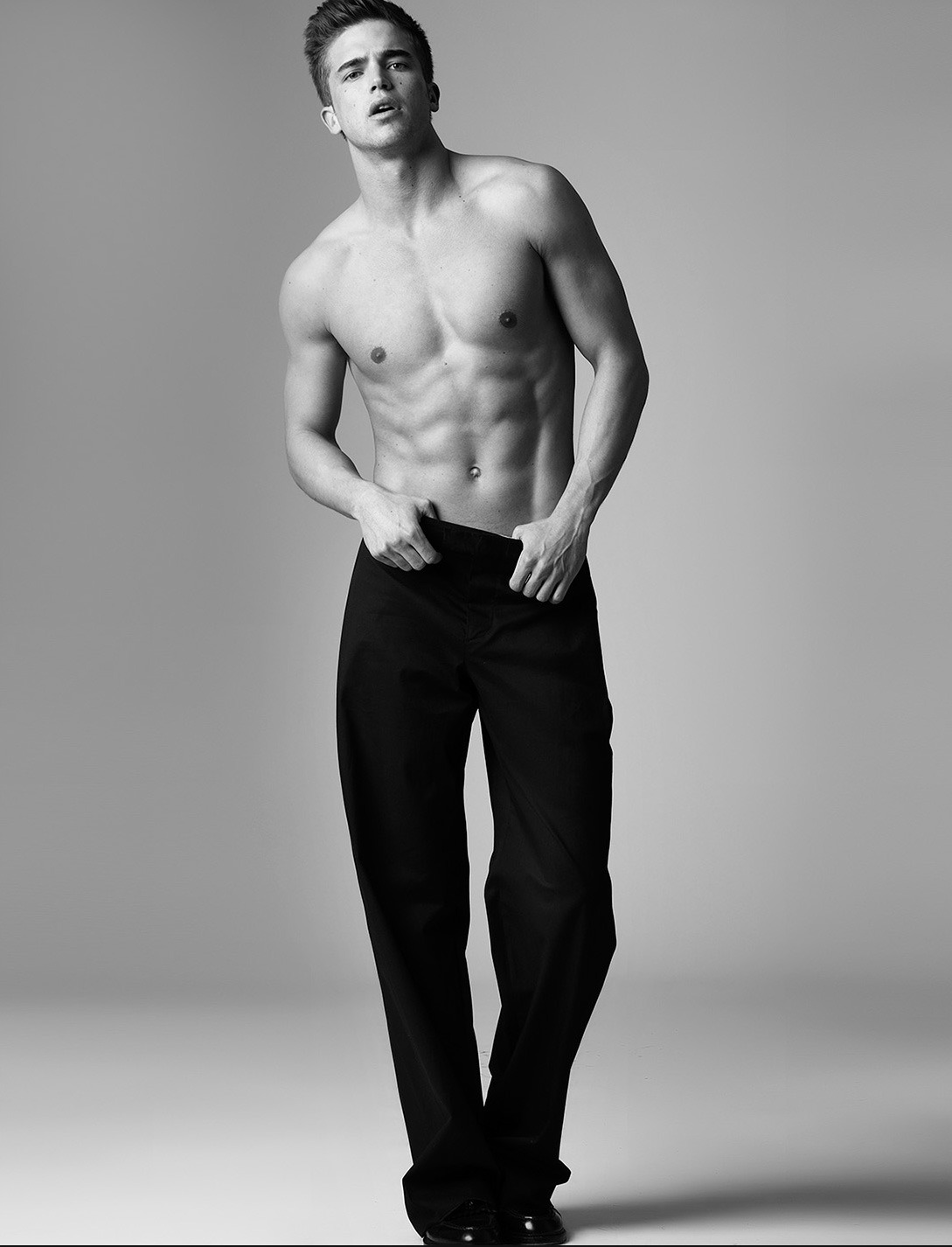 designscene:    River Viiperi by Igor Cvoro for D’SCENE Magazine (SEE MORE)