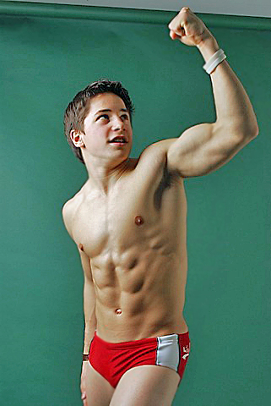 kylegver4:  http://KylegVer4.tumblr.com/