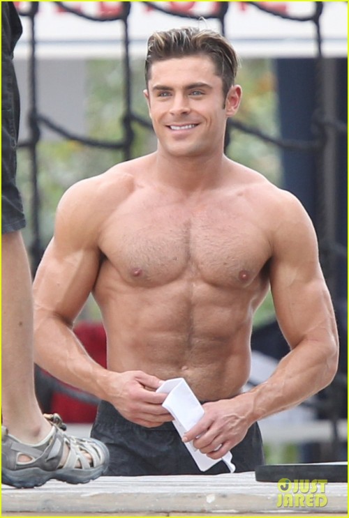 XXX   Zac Efron in “Baywatch’ set part 3 jfpb photo