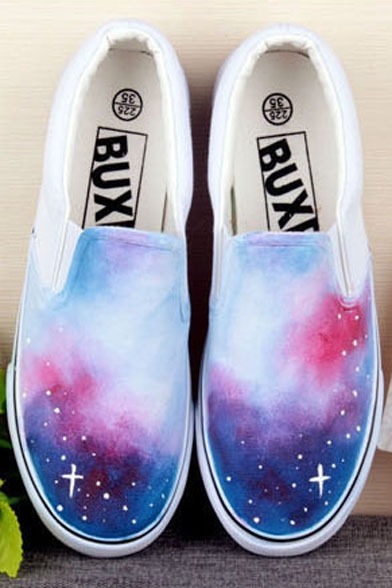 love-secretlydangerouscollection:  Sky Inspired  Hand-Painted Platform SneakersOO1
