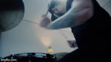 how-did-we-get-so-dark:Mike on the story behind the drum solo in Lights Out: We