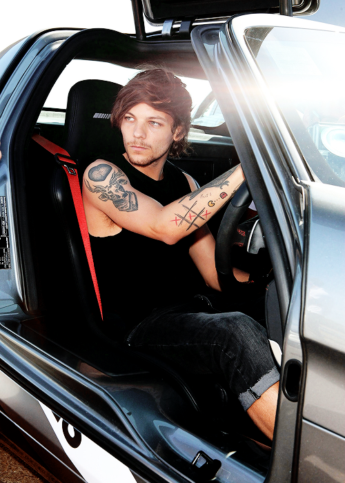mr-styles:  Louis Tomlinson during an AMG Driving Experience at Mercedes-Benz World in Weybridge, En