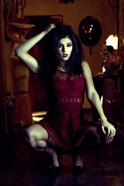 Leah Gotti adult photos