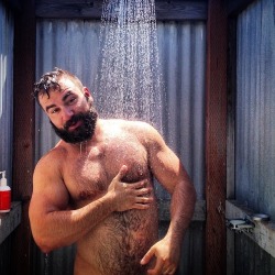 Follow my two hairy men blogs:http://sambrcln.tumblr.comhttp://hairysex.tumblr.com