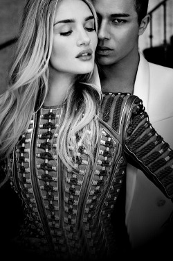 myunexpectedd:  amy-ambrosio:  Rosie Huntington-Whiteley