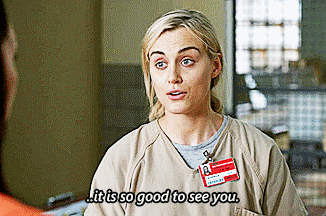 maurasto:  lauraslittlespoon:Improv     Class: You’re in a grocery store returning