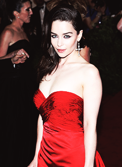 Emilia Clarke At The Met Gala