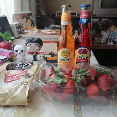  #MyFav #Food and #Drink #FromMyMom #Gift #Strawberry #Somersby #Nescafe3in1 #May #Spring #Май #Прол