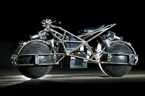 Spherical Drive System motorcycle.(via Spherical Drive System motorcycle - diseno-art.com)