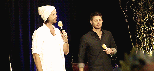 thewinchesterbrotherslove:  Look at Jensen getting all offensive. Like bro I’m