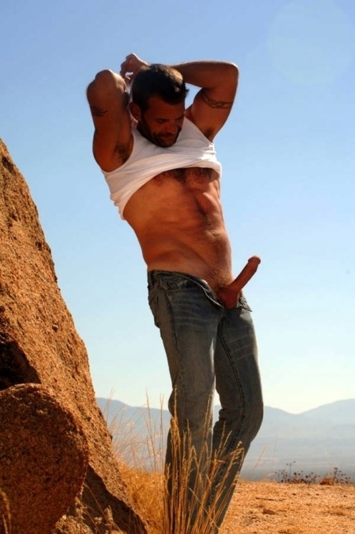 scruffy JIZZ monkey!