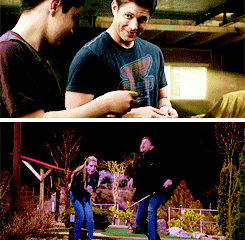 protectmybrother:  DEAN APPRECIATION WEEKSunday ~ A set dedicated to Dean: I guess it’s Father’s Day. 