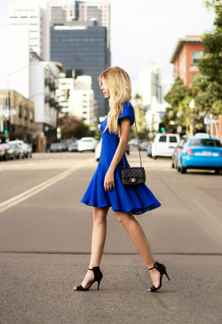 what-do-i-wear:  Dress - Nicola Finetti, Bag - Chanel, Heels - Zara (image: thenativefox)