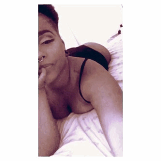 nikkideuce: theundeadstory:   Daddy’s Little Girl😏  @nikkideuce ☺️😏 