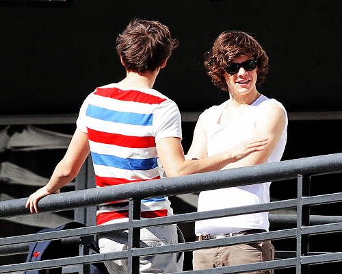 louisquinnzel:flirts,  january 28th, 2012