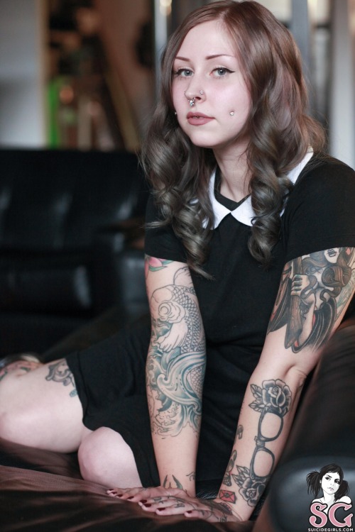 suicidegirlslover:  Lincoln Suicide