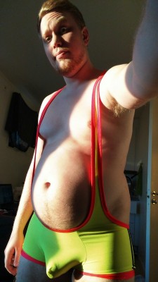 sumxtra:  Out of curiousity I bought this singlet with awful