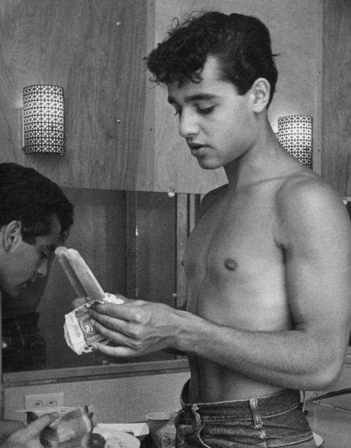 johnconnor10: carlisnasty:  Sal  Sal Mineo circa 1960′s?    Please follow me.  Thank you.     