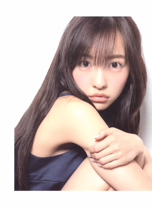 voz48reloaded:  「Luv U」 - Itano Tomomi 10th ANNIVERSARY PHOTO BOOK
