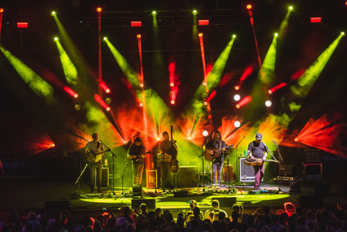 Country comes to the Big Apple as Greensky Bluegrass blaze their lasers across the New York Skyline 