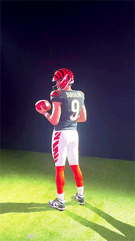 JOE BURROW Cincinnati Bengals Media Day 2025