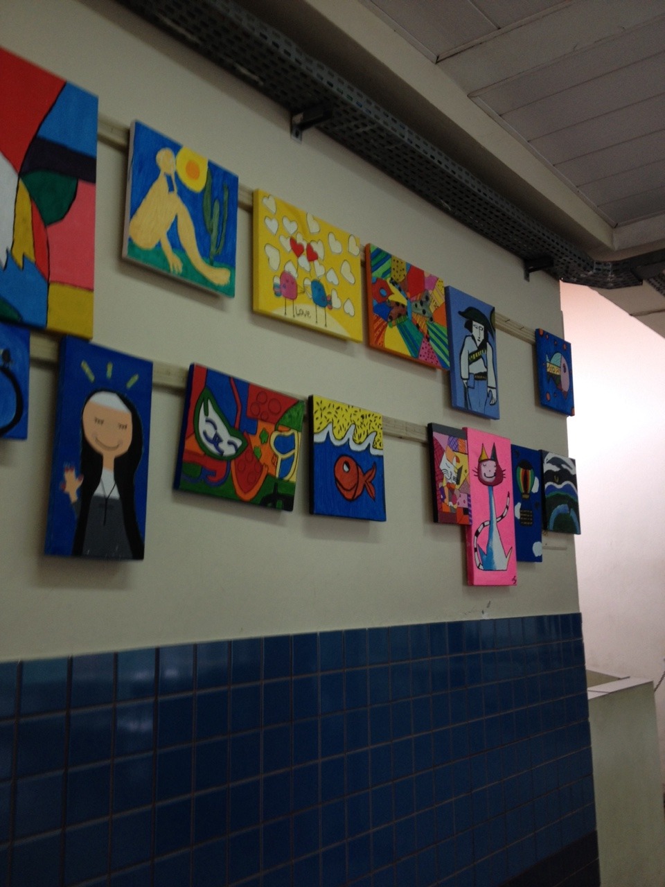 weatherx:  art in school 📚✂️