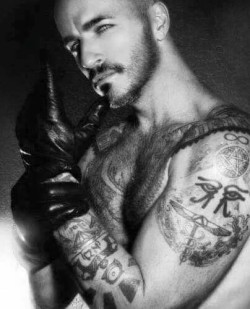 Fur, Tats, Leather and Scruff...