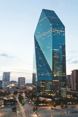 Dallas Skyscraper | S.L.Δ.B.