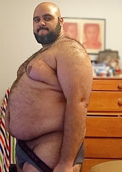 computatoe:  bear46:  Happy Friday  Oh you sexy tease 