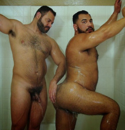 barebearx:  nakedregularguys:  Bears sharing