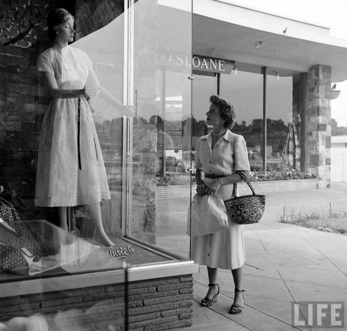 Fairfield County(Nina Leen. 1949)