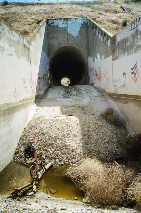 bicyclemotocross:  jeff twin by kyle emery-peck (via full frame collective)