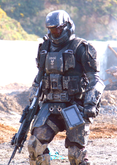 svnbreaker:  ODST’s. For we-are-odst    ”Helljumper, helljumper, where you been? Feet first into hell then back again! When I die please bury me deep! Fix my MA5 down by my feet!”  Orbital Drop Shock Troopers