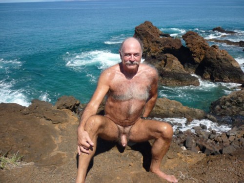 Older man gay daddy mature men