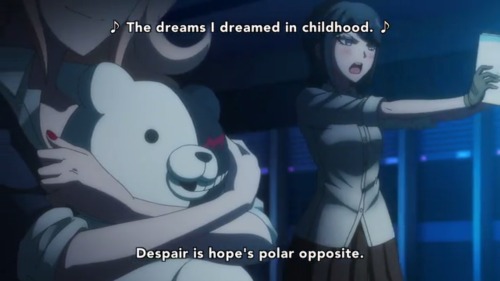 shsl-shipper-gamer-fangirl:  Mukuro singing is the only hope in the whole episode