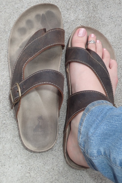 sams-toes: Look what my feet did to these shoes!! They must be so stinky now.