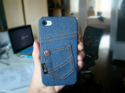 Sleepywbu:  I Like My Iphone Caseee 