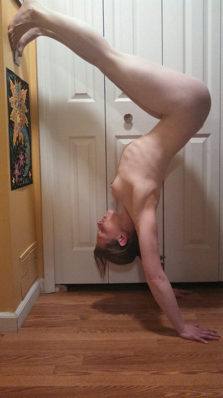 leatherlush:Just messing around with making shapes after a long day of classes :)