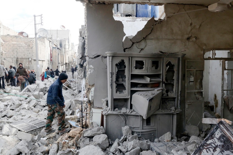 fotojournalismus:  Syria 2014 1. Deir al-Zor, Feb. 3. (Khalil Ashawi/Reuters) 2.